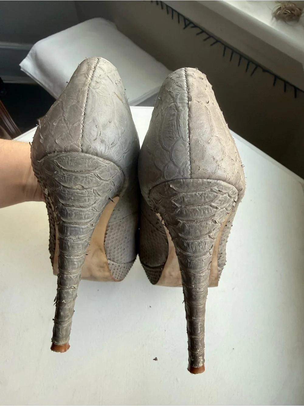 Zara Grey Snakeskin Stilettos sz 10 - Picture 6 of 8